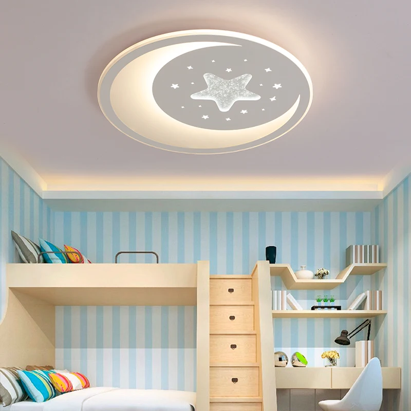 светильники для детской комнаты. потолок в детской. светильники в натяжном потолке в детской. люстра на потолке. люстра в комнату для девочки.