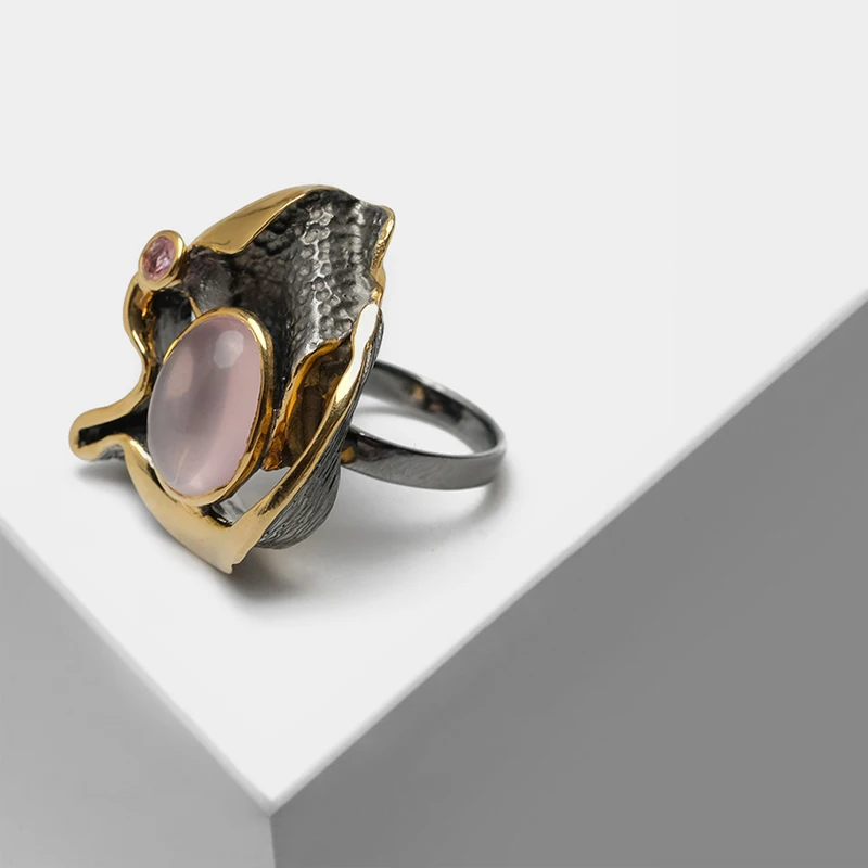 

Vintage 925 Silver plated with 22k gold Exaggerated irregular asymmetry design inlaid semi-precious stone rose quartz Rings