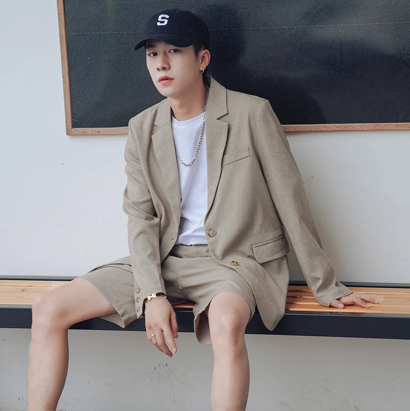 

2019 Summer Men's Lattice Sets Suit Casual Shorts Loose And Coats Blazer Suits Clothing Tuxedos Brown/grey/Apricot Outerwear