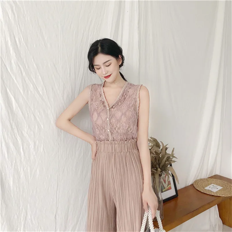 

Fashion Chic Women 2PC Chiffon Pants Sets Sexy V Neck Lace Tops&Pleated Wide Leg Pants Suits 2 Piece Camis&Pants Holiday Outfits
