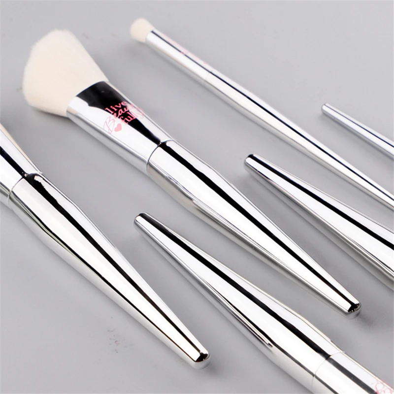 Набор серебряных кистей для макияжа IT Cosmetics 8/9 шт Профессиональный набор пудры