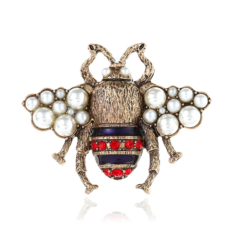 

Panda 10 Fashion Brooch Female Christmas Brooch Pearl Pin Dress Ornament Customized Bee