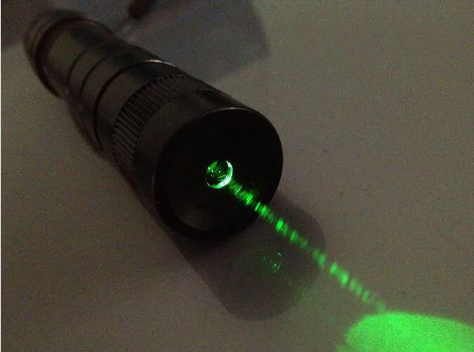 Высокое качество Новое поступление LAZER 1000 м 532nm Зеленая лазерная указка проектная