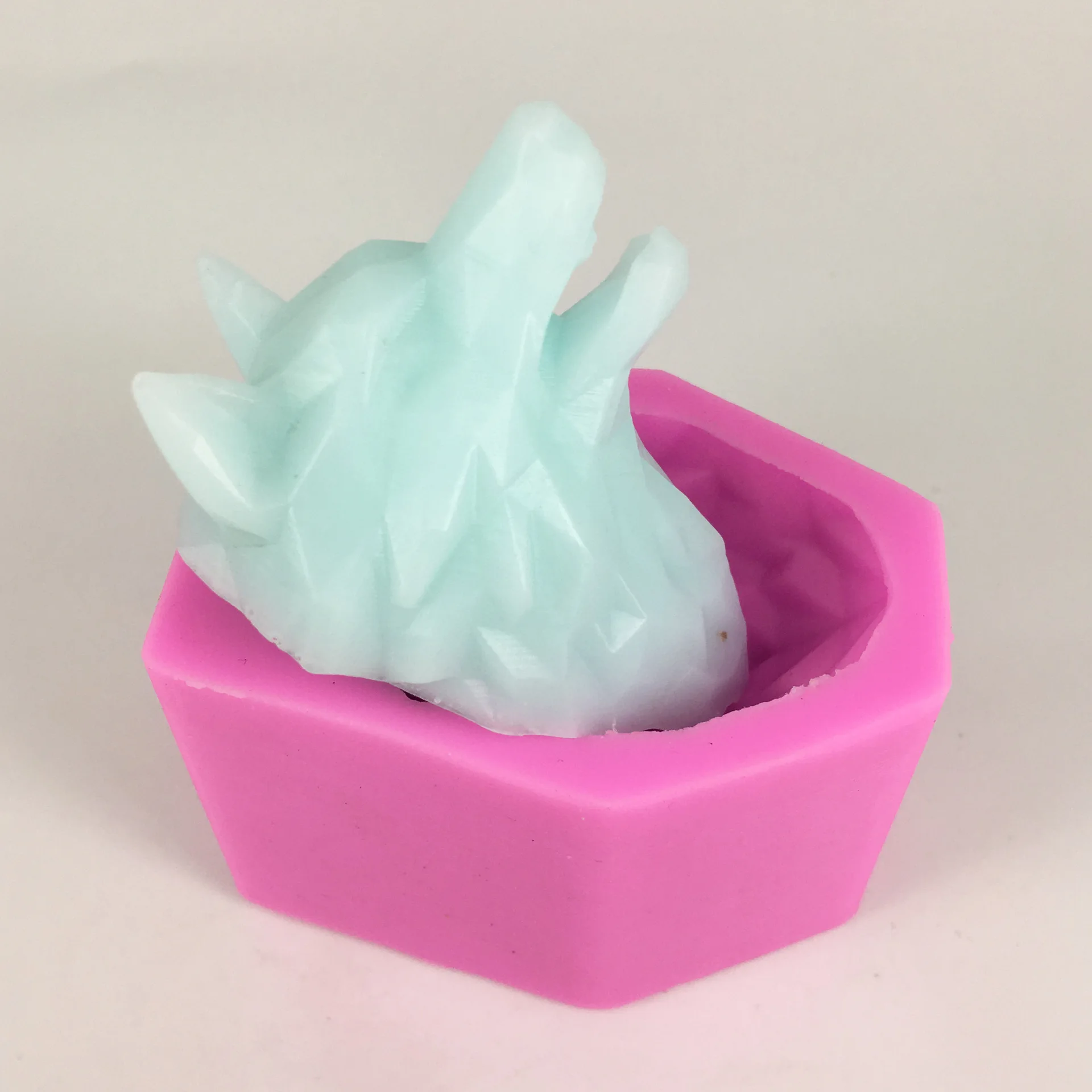 

Wolf Head Gypsum Silica Gel Mould Manual Soap making mold 3D Craft Bath Soap Silicone Molds