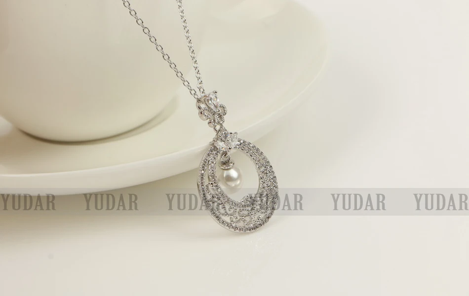 oval-flower-filigree-pearl-drop-earring-DAE-0017-(5)