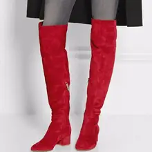 Новинка осени; красные замшевые ботфорты с круглым носком; коллекция года; модные женские сапоги на толстом каблуке; зимние высокие сапоги; сапоги для верховой езды