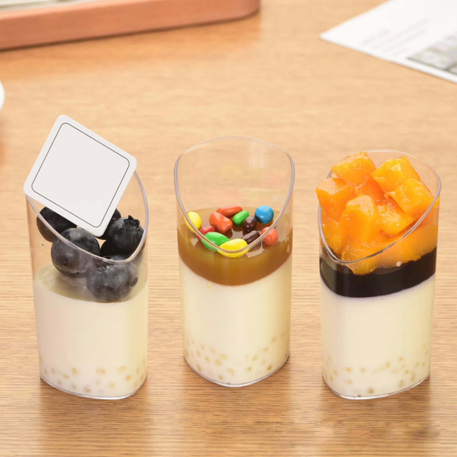 Behogar 20 шт десертные мини-вазочки прозрачная пластиковая сервировочная миска с 20 шт ложками для вечерние закуски для парфа аксессуары для крема