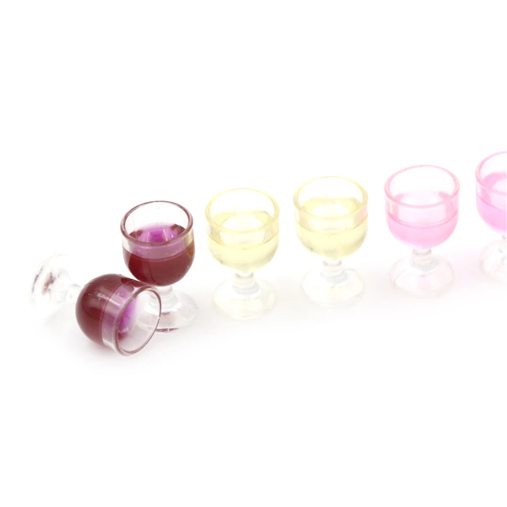 2Pcs Mini Red Wine Cup Simulation 1/12 Dollhouse Miniature Accessories Furniture Wine Glass Goblet for Doll House Decoration