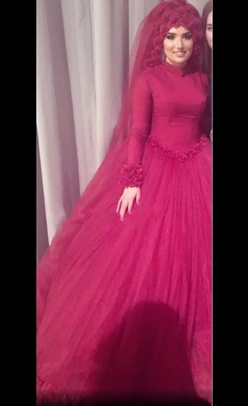 3d-flower-burgundy-muslim-wedding-dresses-2018-arabic-custom-plus-size-islamic-hijab-ball-gown-long-sleeves-tulle-kaftan-turkey-bridal-gowns (3)_