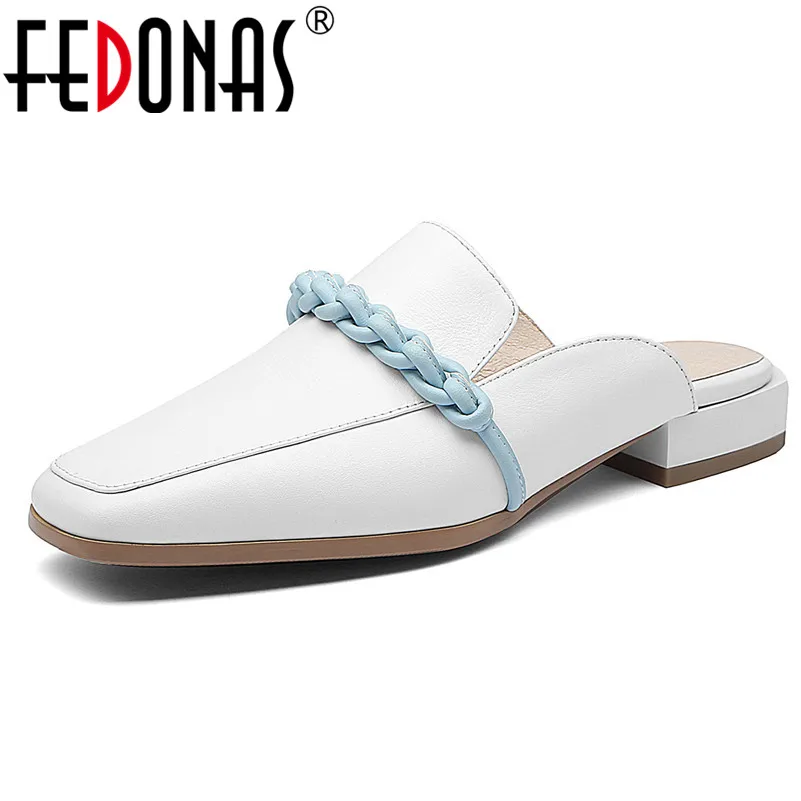

FEDONAS Women Casual Shoes Genuine Leather Rome Pumps Solid Color Concise Low Heels New Brand Design Party Working Shoes Woman