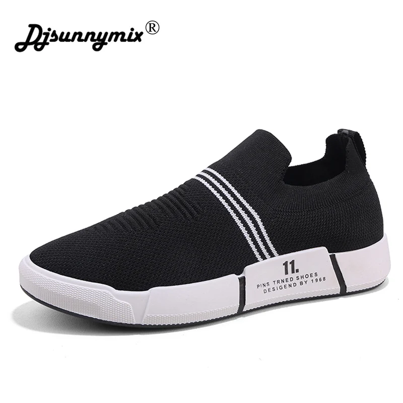 

DJSUNNYMIX 2018 New Men running shoes men sneakers Breathable Athletic sport brand design Outdoor Shoes