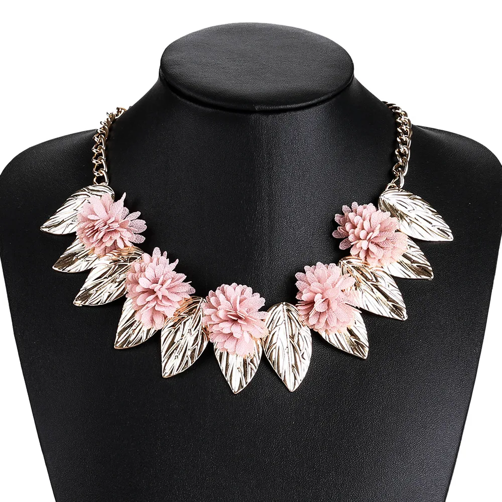 

Vintage Rhinestone Statement Necklace Pendant Women Charms Choker Necklaces & Pendants Maxi Necklace Jewelry Dames ketting