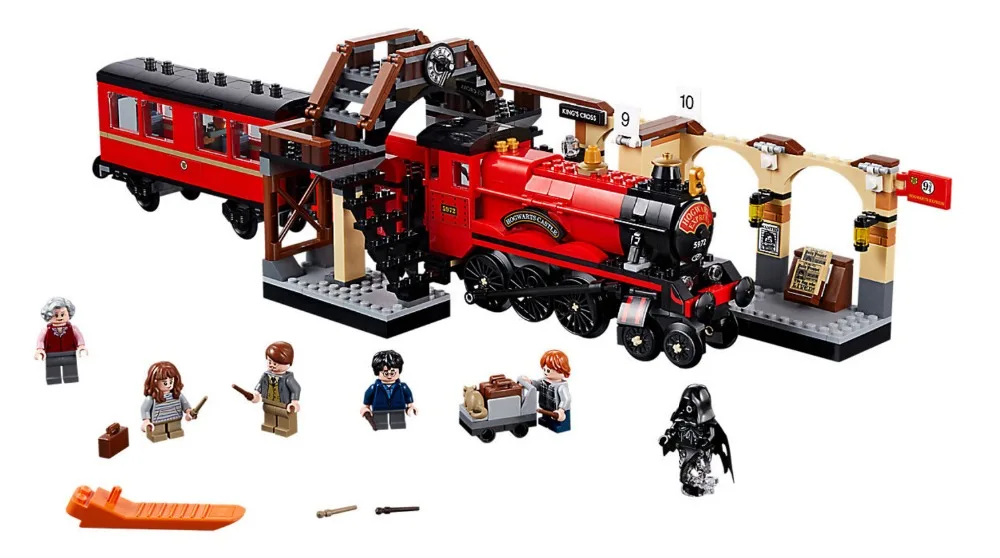 LEGO Harry Potter Hogwarts Express 75955 Building Kit (9)