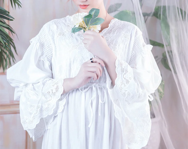 NIGHTGOWN (5)