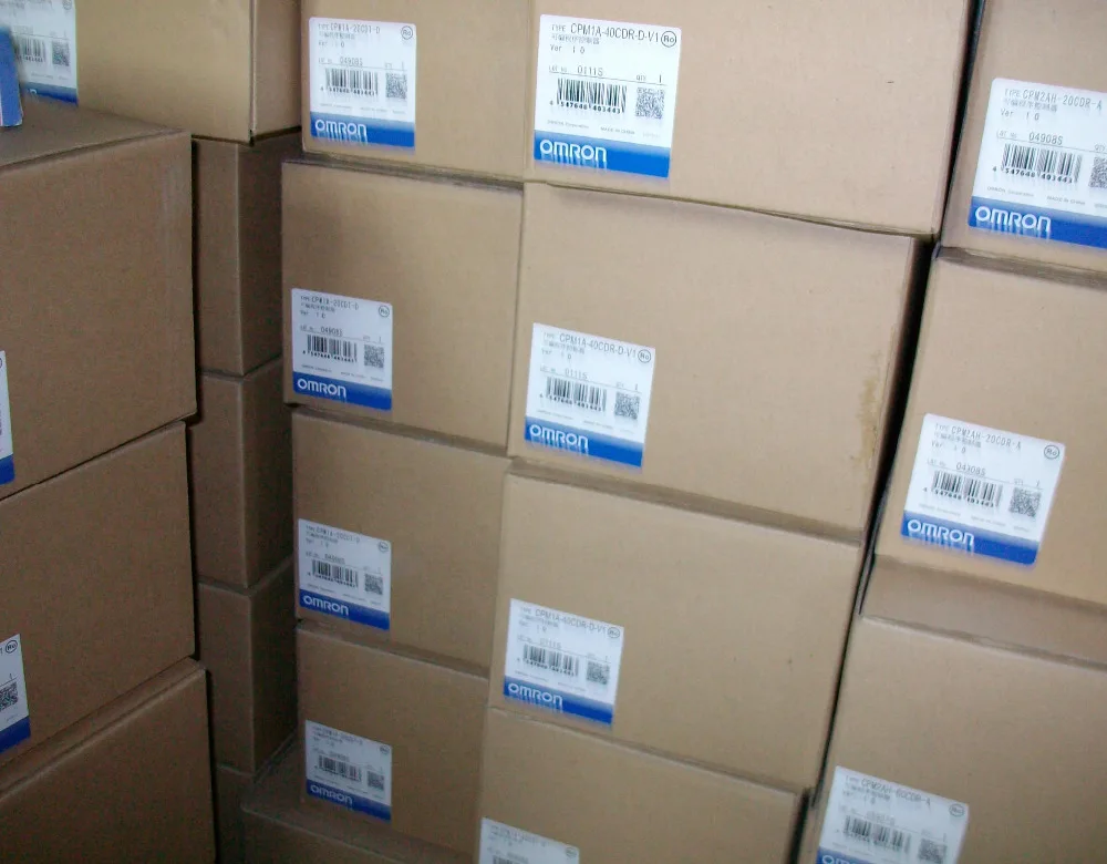 Новая оригинальная деталь серии CP1E-E14DR-A OM RON PLC CP | Электронные компоненты и