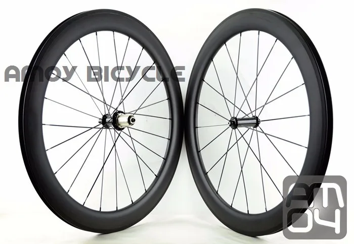Sale Free shipping China factory price lightweight wheel Tubular carbon 60mm 700c road racing wheelset for promotion 7