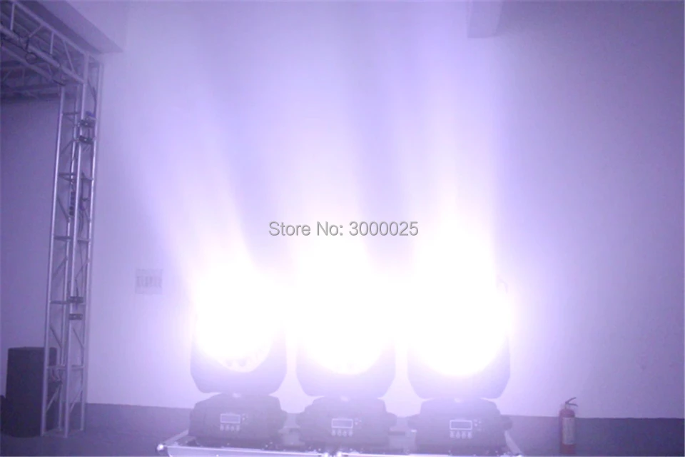 Luz em Movimento 4 Pçs e lote & Flightcase 36 10 w 36 1 Zoom Levou da Cabeça Rgbw 4in 10 w 4in 1 Rgbw Cree Led Zoom Moving Head Wash dj Americano 14 4 pçslote & flightcase 36*10 w 36