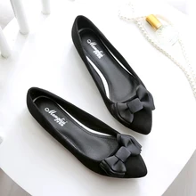 Милые женские балетки на плоской подошве; Туфли ярких цветов с узелками-бабочками; женские модные повседневные туфли-лодочки; сезон весна-лето; большие размеры 33-45