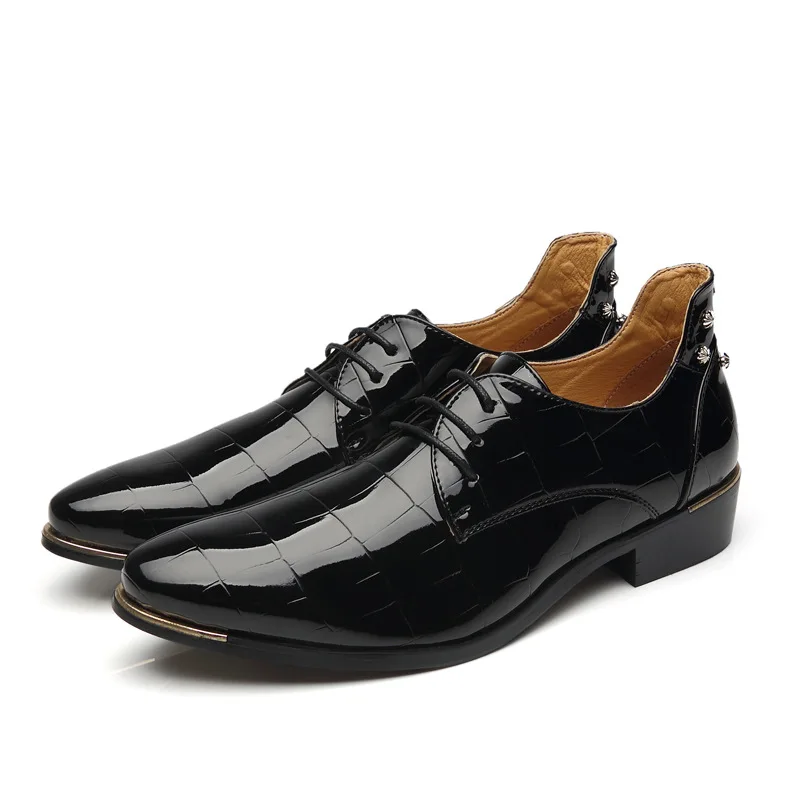 Brilhante Pu Qualidade Couro Macios Alta Se red Apartamentos 2018 Vestem blue Moda Da Novos Black De Gommino Sapatos Homens Mocassins Negócios Dos n08qvz8w