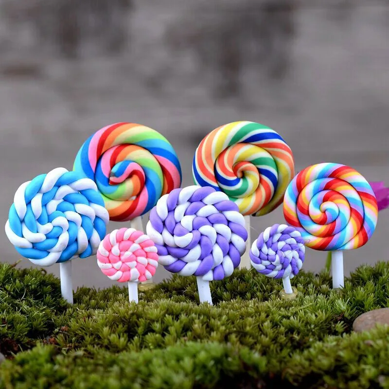 

1PC Lollipop Figurine Animal Miniature Figures Decoration Fairy Garden Birthday Cake Car Cartoon Animal Statue Resin Craft