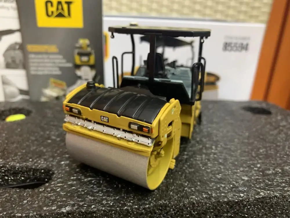 Гусеничный Cat CB13 тандемный Вибрационный каток Rops 1:50 Масштаб металла бренд Diecast