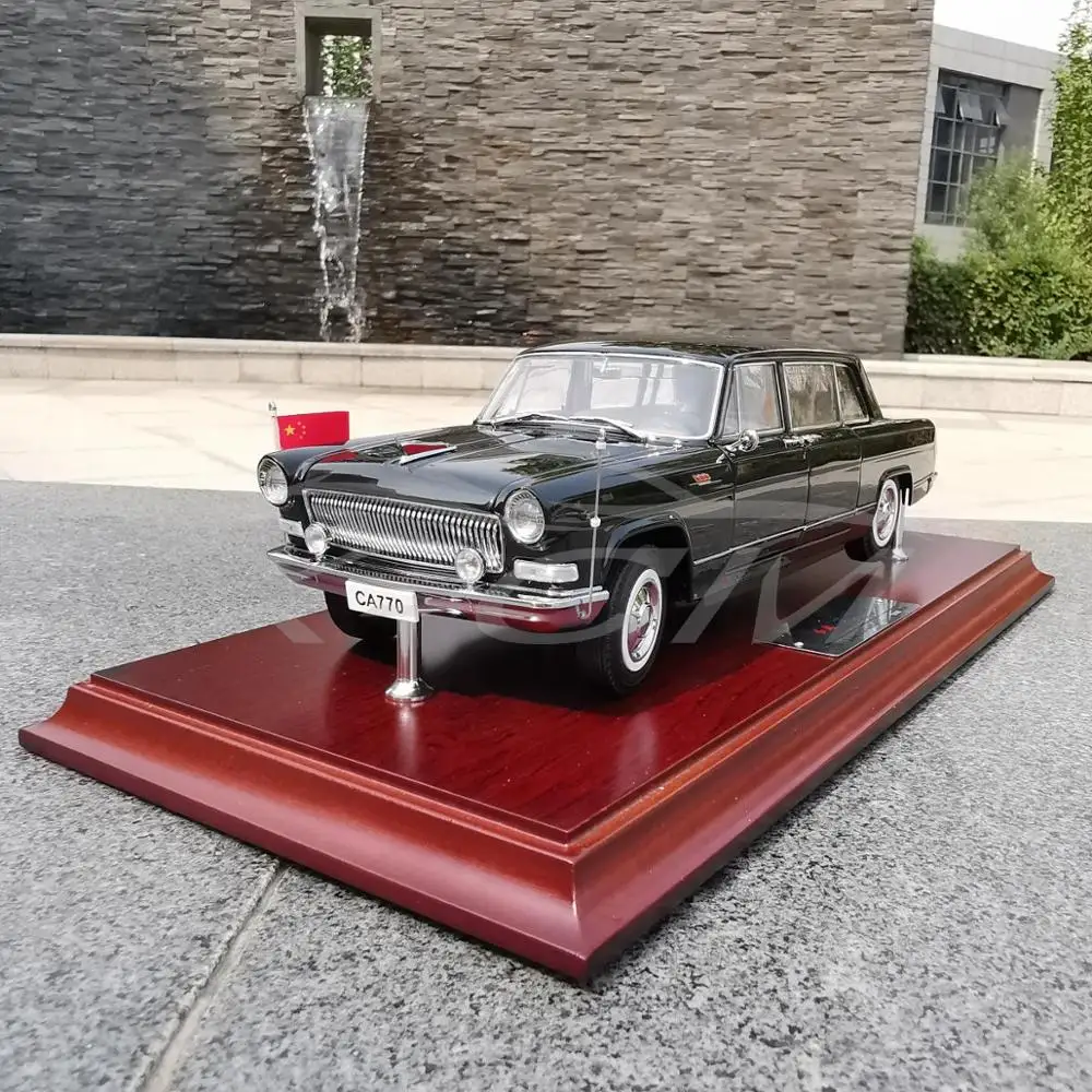 Литая модель автомобиля 1:24 CA770 Limousine (черный) + небольшой подарок! | Игрушки и хобби