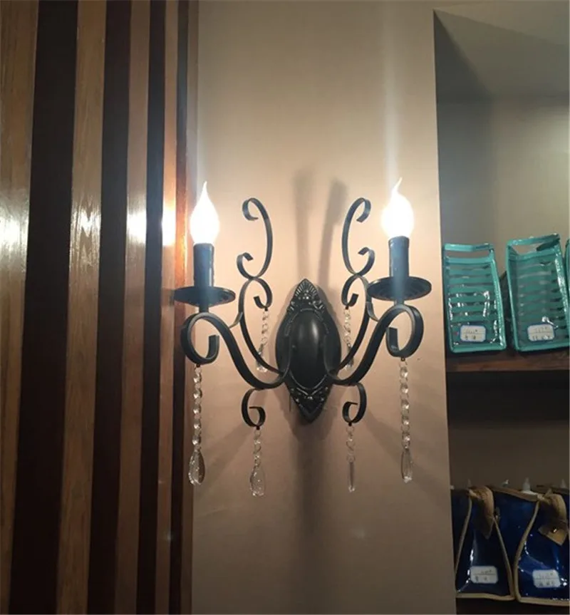 Европейский классический винтажный настенный светильник из черного кованого железа, корпус из кристалла, декоративный настенный светильник-свеча, приспособление для гостиной, спальни, лестницы