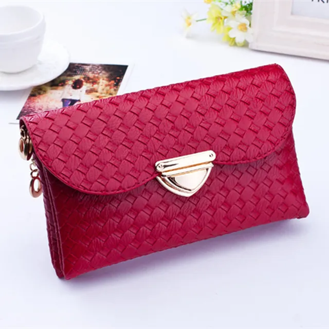 latest clutch purse 2018