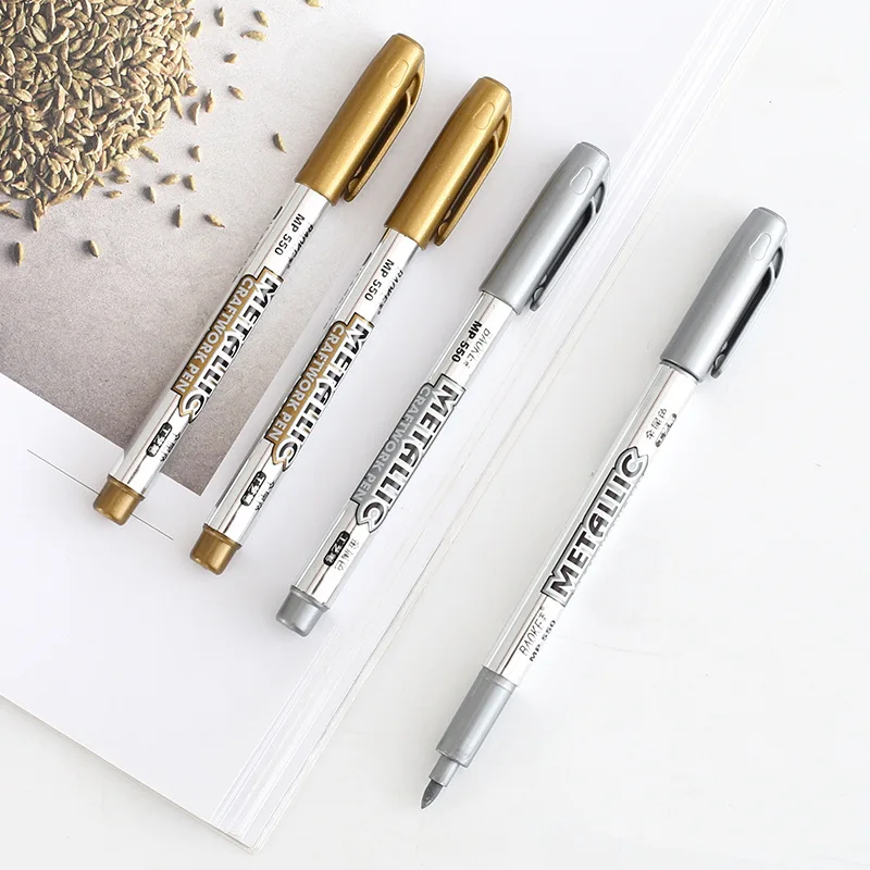 1pcs DIY Metal Waterproof Permanent Paint Marker Pens Sharpie Gold And