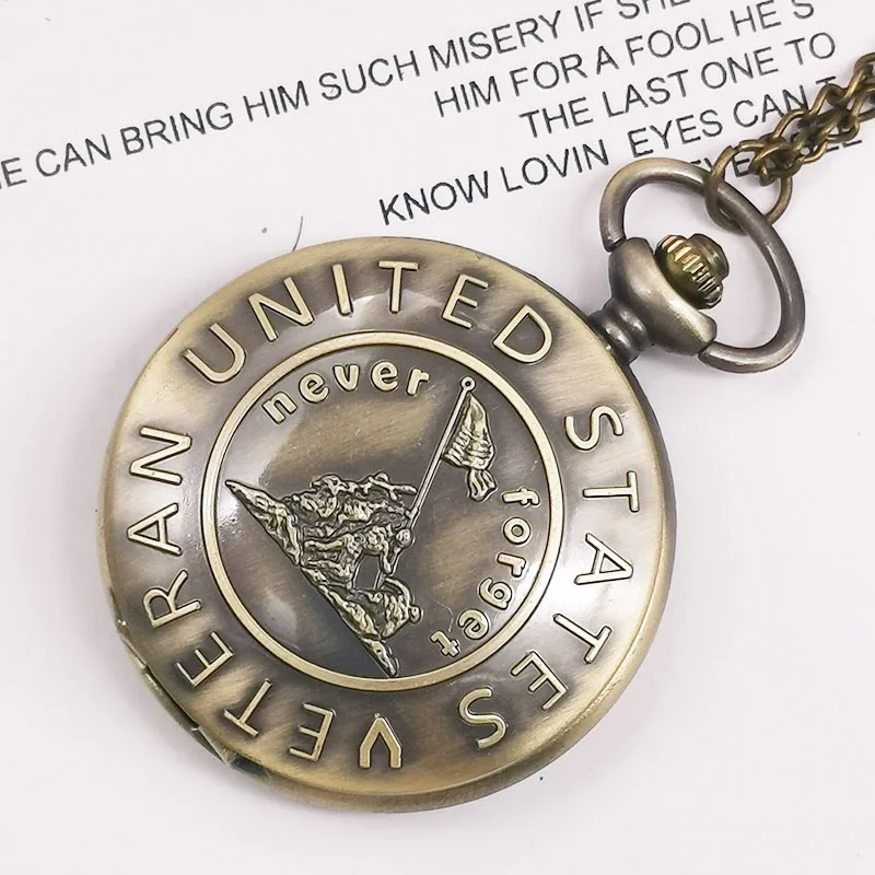 

Vintage UNITED STATES VETERAN Carving Quartz Pocket Watch Casual Necklace Pendant Fob Watch For Men Women Gift