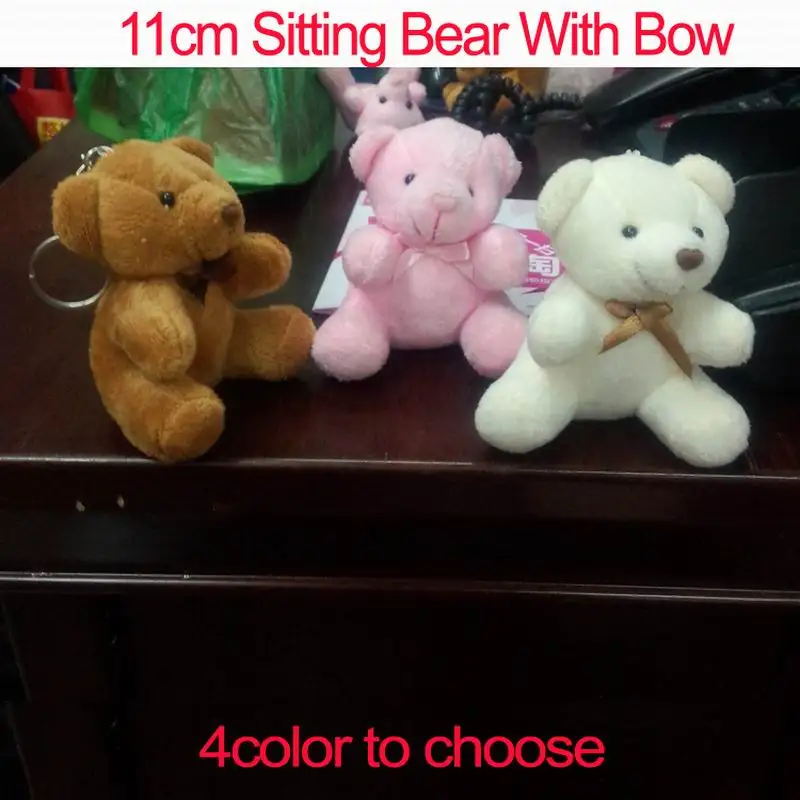 11cm Sitting bear with bow 4