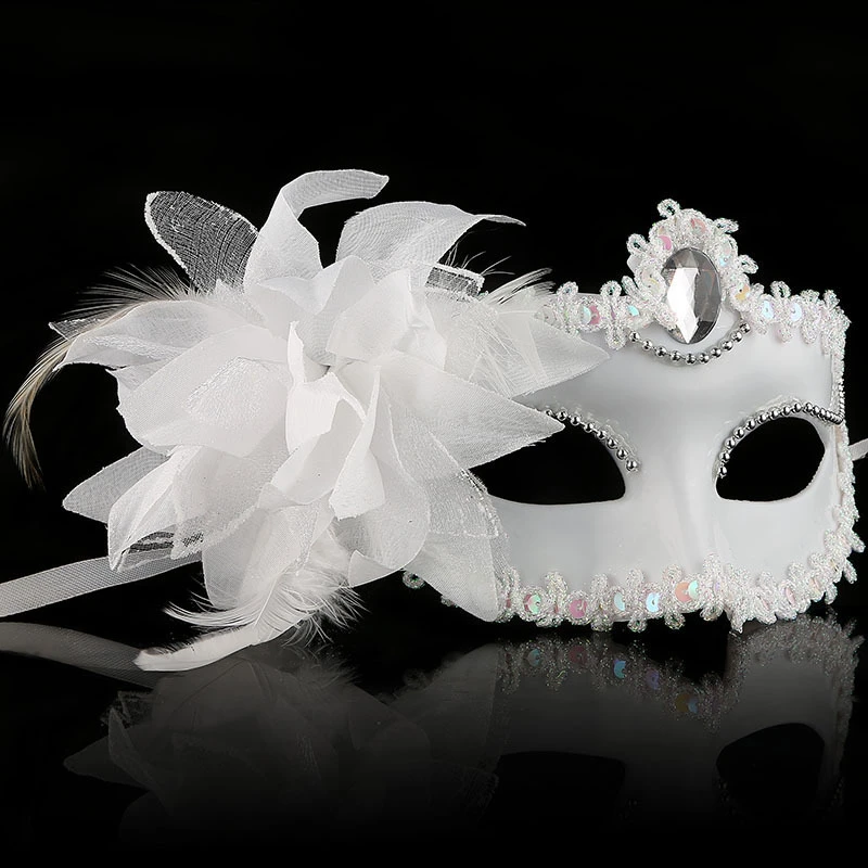 1 шт., женские карнавальные маски с перьями и бриллиантами, 4 цвета, сексуальные, свадебные, новогодние, вечерние, маскарадные маски для женщин, Новое поступление