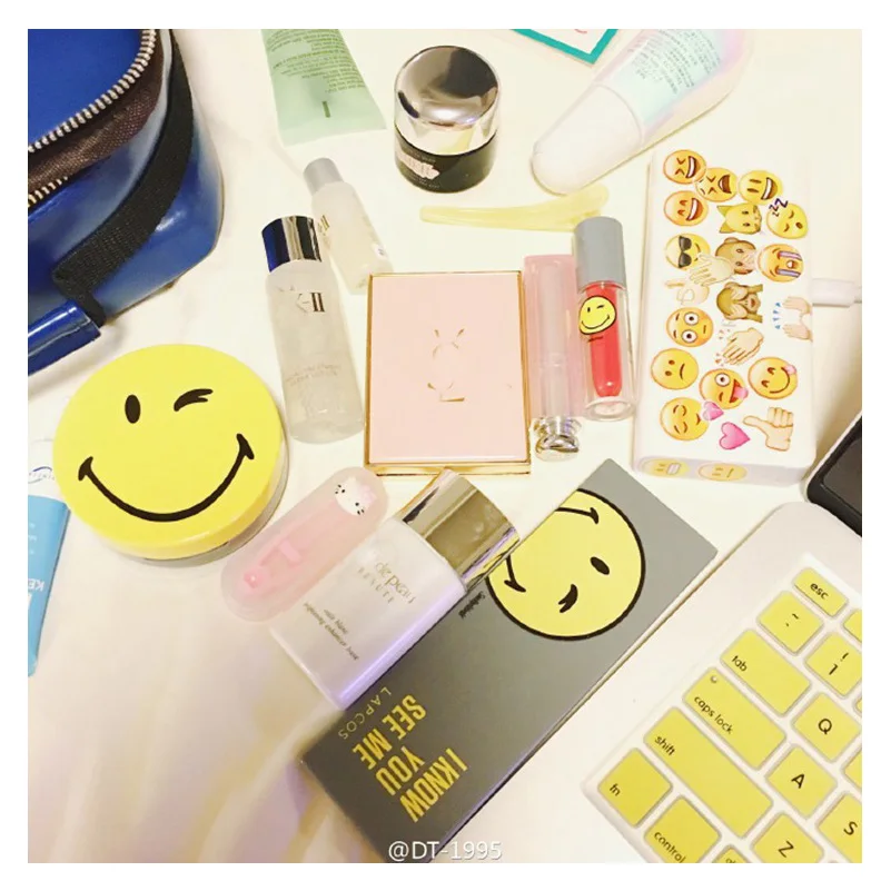 16pcs/lot Smile Emoji Stickers Notebook Sticker Emoji Funny Cartoon Smile Face Stickers Cartoon Emoticon Set Cute For Notebook
