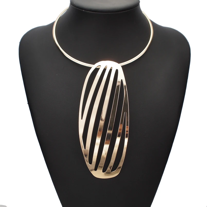 MANILAI Punk Hollow Alloy Choker Necklaces Women 2018 Trendy Big Torques Statement Necklaces Maxi Jewelry Golden Silver Color