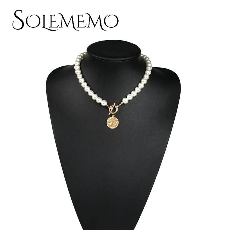 

Solememo Classical Simulated Pearl Chain Necklace For Women Girls Gold Coin Pendant Necklace Party Dating Bijoux Wholesale N6944