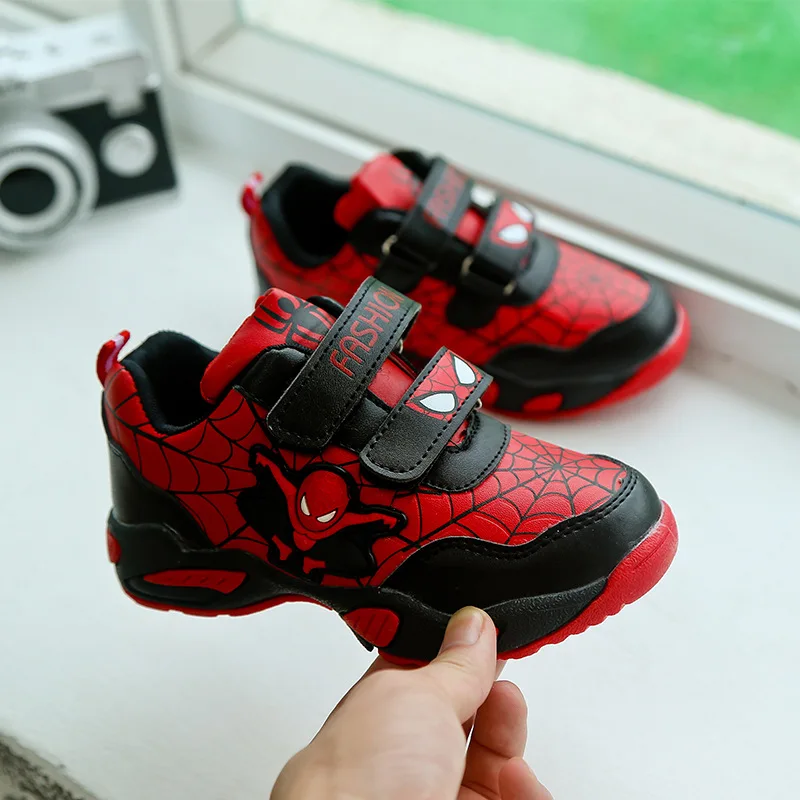 الربيع الخريف الطفل حذاء كاجوال بنين رياضية الاطفال تزلج أحذية الأطفال أحذية PU الكرتون القفز سبايدرمان إلكتروني 3 إلى 12 سنوات