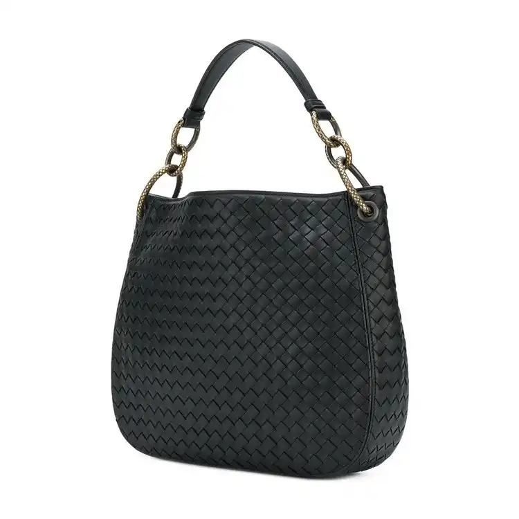 latest leather handbags