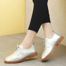 Женские в римском стиле, удобные кожаные туфли с разрезом, противоскользящие прогулочные туфли, женские спортивные кроссовки на квадратном каблуке со шнуровкой