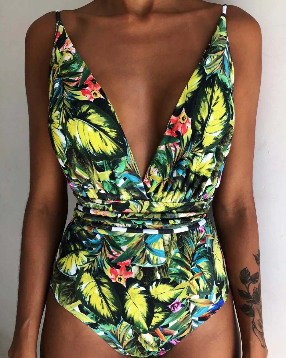 New Sexy One Piece Swimsuit Women Swimwear Push Up Monokini Bandage Bodysuit Female Beachwear Summer Bathing Suits