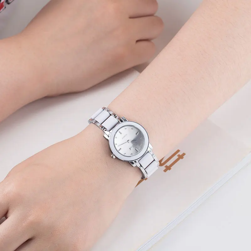 Новая мода часы женские просто кварцевый сплав Пары часы женские часы элегантный Запястье Высокого качества часы женские наручные