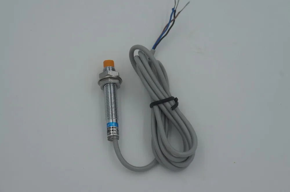 

NPN NO 5VDC M8 2mm Approach Sensor Inductive Proximity Switch 6-36VDC LJ8A3-2-Z/BX-5V