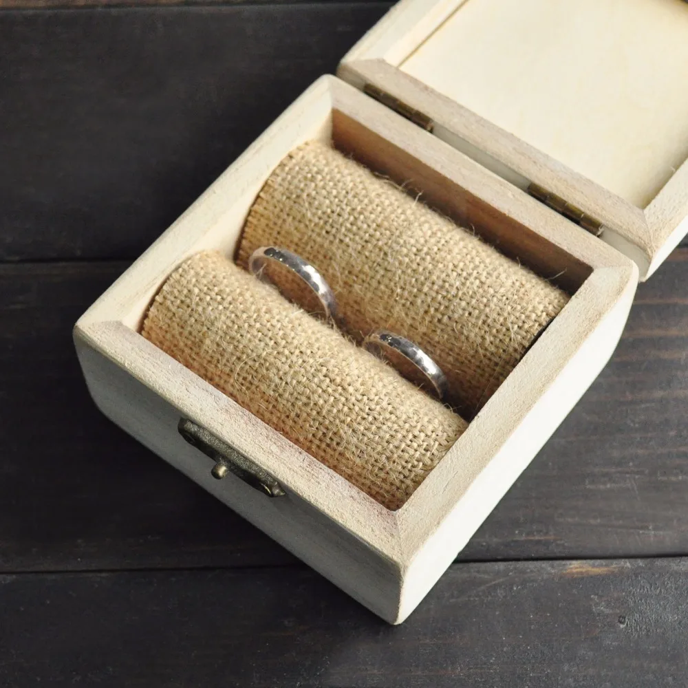 Коробка для обручальных колец, деревянные коробки с именами, Подарочные Кольца для пар, деревенская коробка для колец с венком, коробка для носителя колец