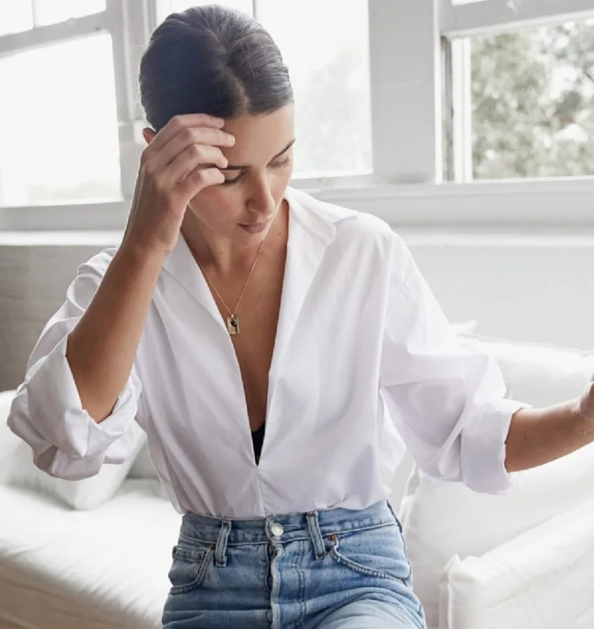 

Spring and Autumn New V-neck Shirt Female professional white shirt ladies long-sleeved shirt Women's loose versatile s