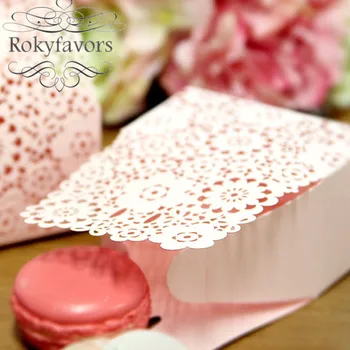 

120PCS Hollow Out Floral Favor Boxes Wedding Candy Boxes Event Favors Holder Birthday Gift Package Engagement Party Sweet Boxes
