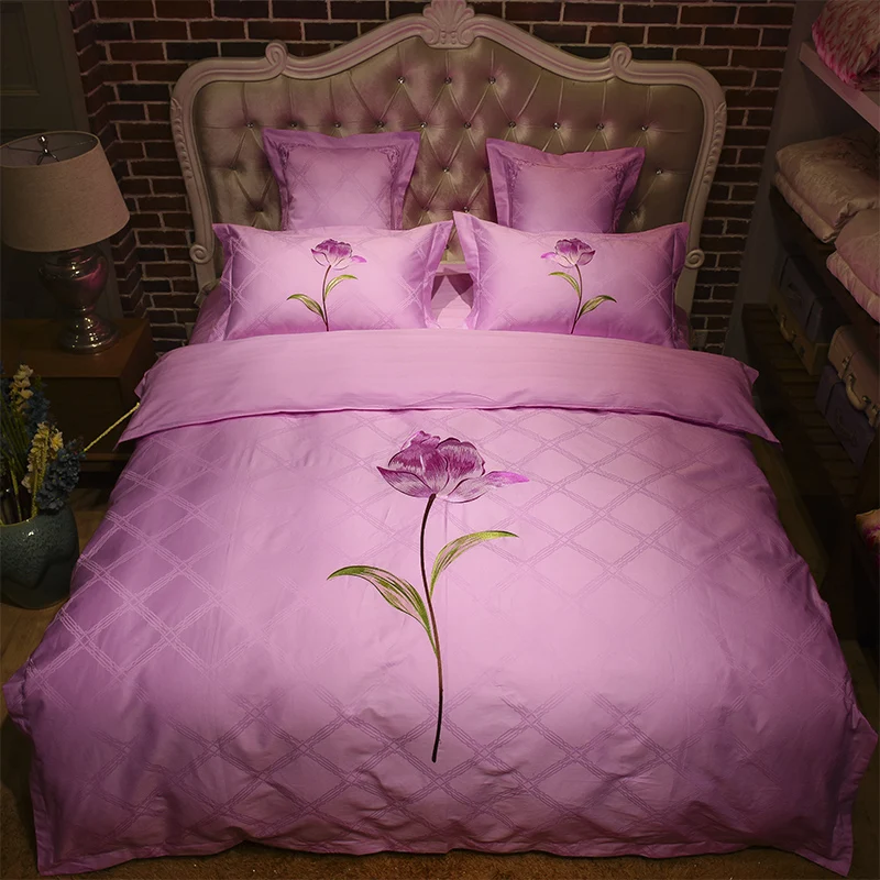 

Luxury Jacquard Bedding Set King Queen Size 4/6pcs Bed Linen Egyptian cotton Duvet Cover Embroidery Bed Sheet Set Pillowcases