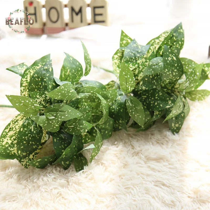 1Bunch Cloth Yellow Dot Rohdea Artificial Plant Arrangement Wedding Home Decorative 1Bunch Cloth Yellow Dot Rohdea Artificial Plant Arrangement Wedding Home Decorative
