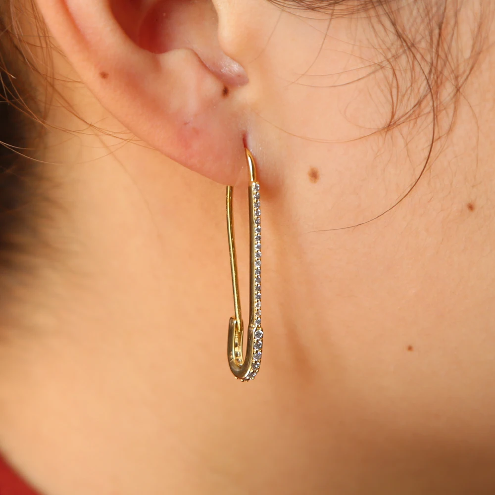 brass safety pin (1)