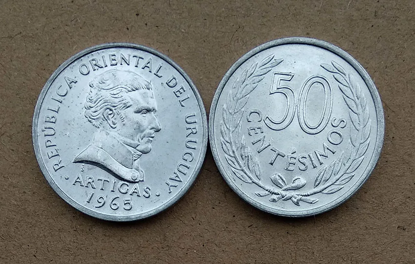 

23mm 50 Cents Coin Of Uruguay 1965