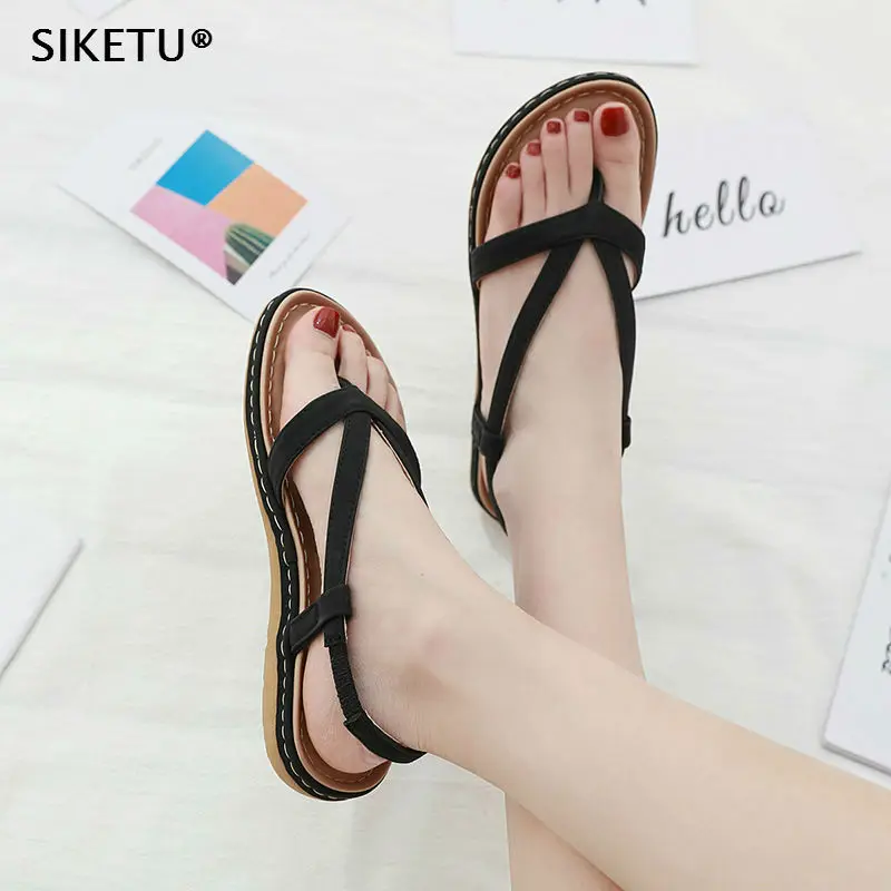 

2019 New Summer Women Platform Sewing Beach Thong Sandals Slip On Solid Creepers Female Simple Casual Flat Shoes XWZ5383