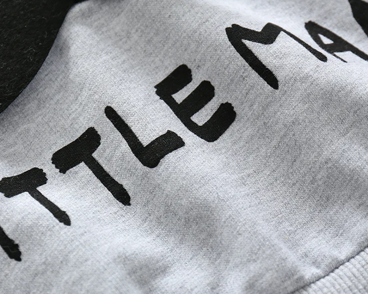 3920636133_2068599042